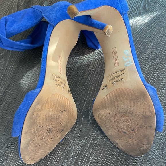Vince Camuto Heels - Picture 4 of 4